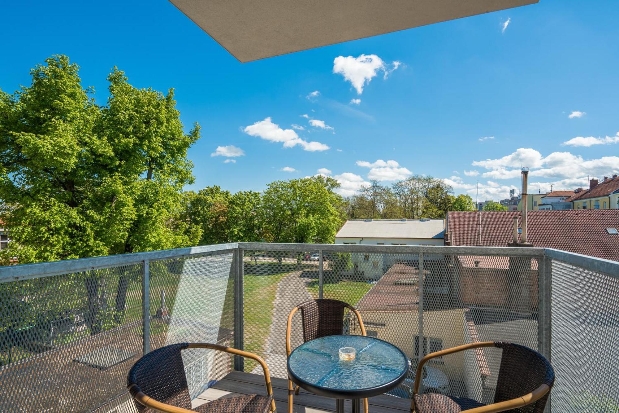 Apartament Perla Hradce 101 Hradec Králové Zewnętrze zdjęcie